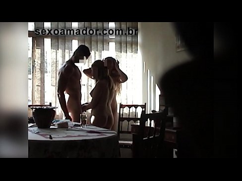 ❤️ Сэкс-сябры запрашаюць мужчыну-гіганта і ўтрох з ім ️ Рускае порна на be.tubsexercom.ru ❌️❤