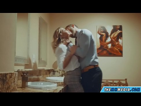 ❤️ Калі грудастая бландынка спакушае цябе ў грамадскім туалете ️ Рускае порна на be.tubsexercom.ru ❌️❤